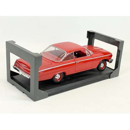 389D - A good quality model car. 1962 Chevrolet Bel Air. Maisto. 31cm