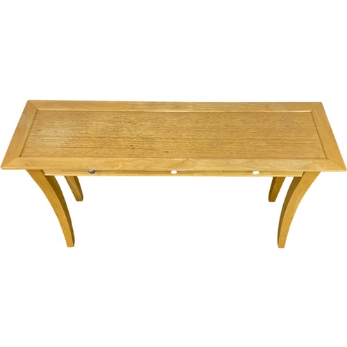 77 - A large modern Beech side table with 3 drawers. 122x35x76cm