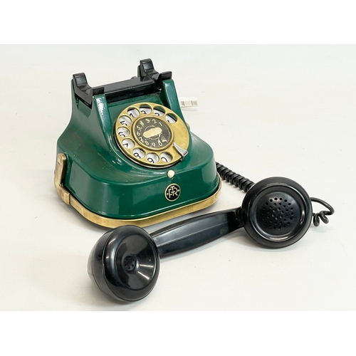 241 - A good quality vintage 1950’s telephone. RTT-56