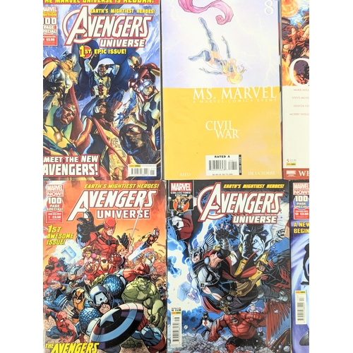 202 - A collection of Marvel Universe comics, includng The Avengers, Civil War, etc.