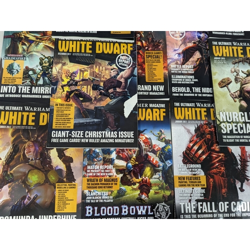 208 - A collection of White Dwarf, The Ultimate Warhammer magazines