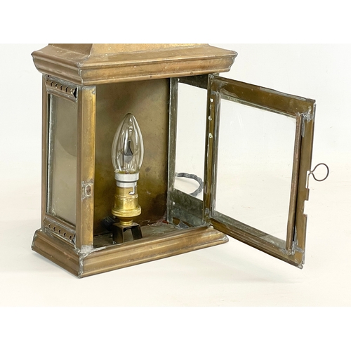 82 - A vintage brass electric lantern. 20x10x31cm