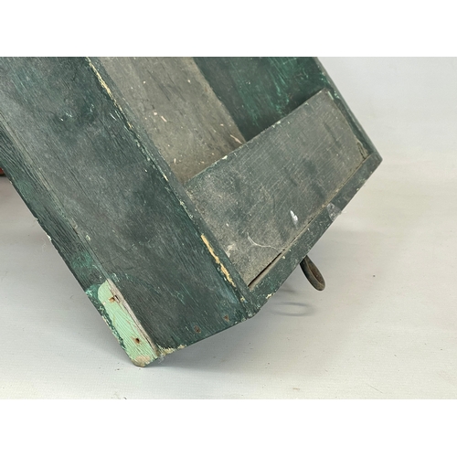 337 - A small vintage wooden cart. 60x38x41cm