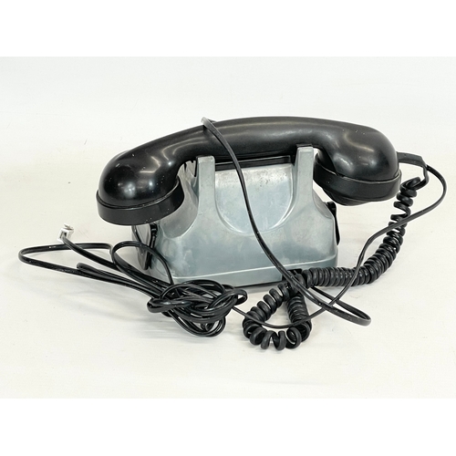 240 - A good quality vintage 1950’s telephone. RTT-56.