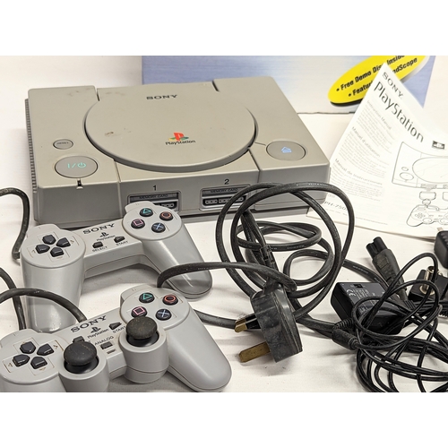 260 - A Sony PlayStation 1 game console 