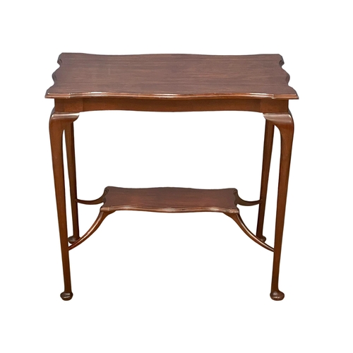 122Q - An Edwardian mahogany window table. 76x46x72cm