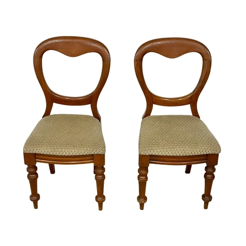 360 - 4 Victorian mahogany chairs. 2 Ballon Backs and 2 Bar Backs.