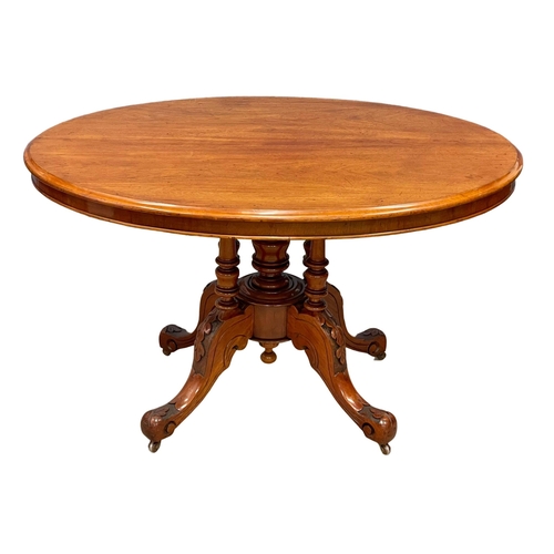 954 - A Victorian mahogany tilt top breakfast table. Circa 1870. 118x86x72.5cm