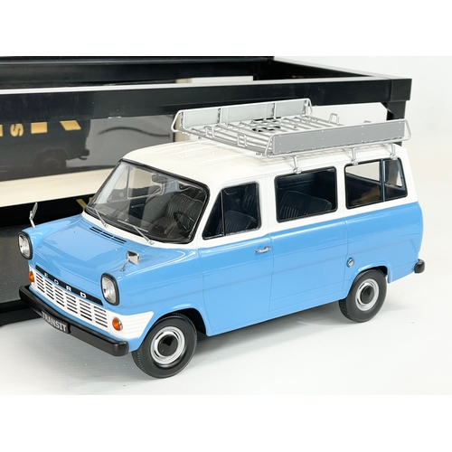2 - A KK Scale model Transit 1965-1970 Bus in box. Box measures 35x17x14cm
