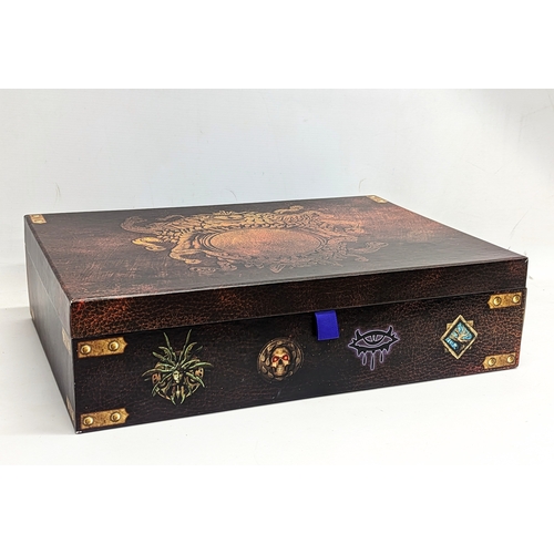 36 - A complete collector's edition of Dungeons & Dragons, including PlayStation 4 games, Baldur's Gate I... 
