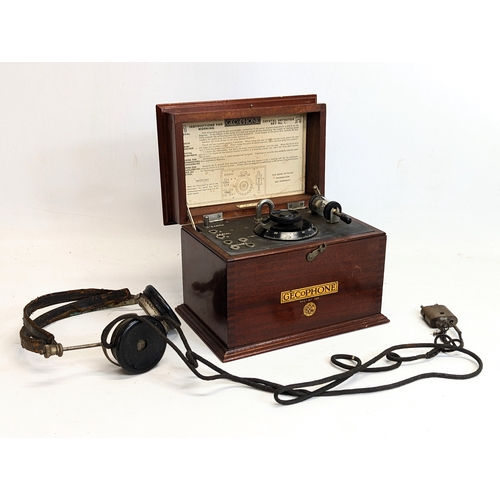 174 - A 1923 Gecophone Crystal detector, Set No. 1, with a pair of early 20th century headset. Box measure... 