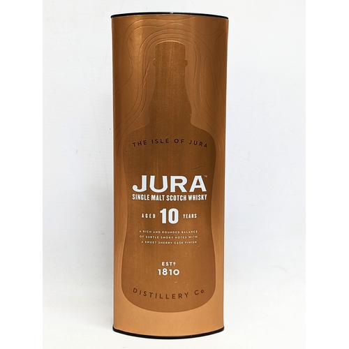 317 - An unopened bottle of Jura Single Malt Scotch Whisky, Aged 10 Years in box. The Isle of Jura. Mature... 