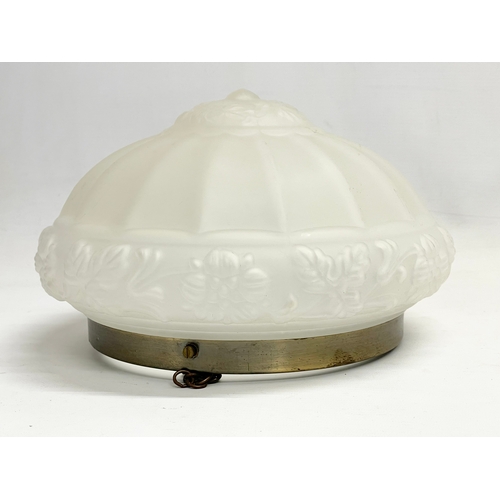 195Z - A vintage frosted glass ceiling light. 27x17cm