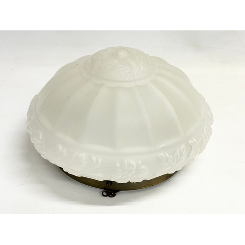 195Z - A vintage frosted glass ceiling light. 27x17cm