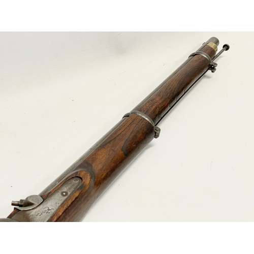 196E - An early to mid 19th century 2 Band Enfield rifle, used by The East India Trading Company. 93cm