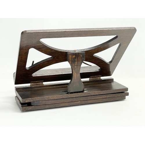 207F - An early 20th century ‘The Bershaw’ bookstand.