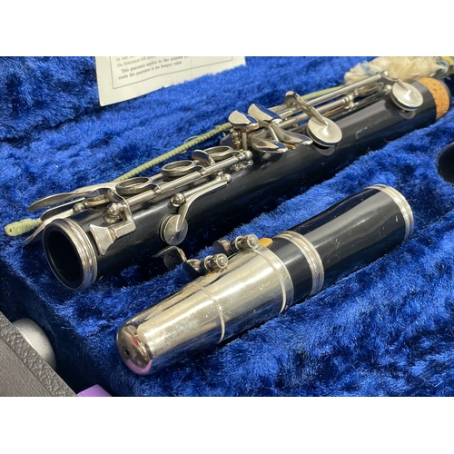 376T - A clarinet in case by Roosey & Hawkes, London. Case measures 35x20x10cm