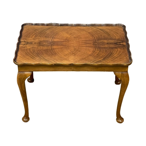 158 - A vintage Walnut coffee table 65.5x45x44.5cm