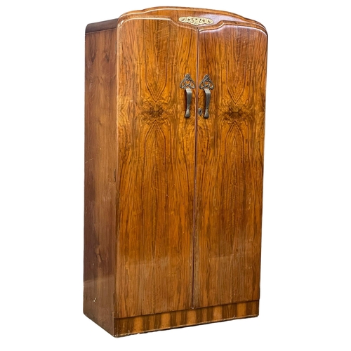 176 - A vintage Art Deco style Walnut gents wardrobe. 90x47x172.5cm