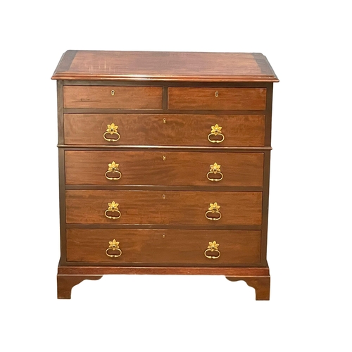 1085 - A good quality early 20th century Georgian style mahogany chest of drawers with 2 brass side handles... 