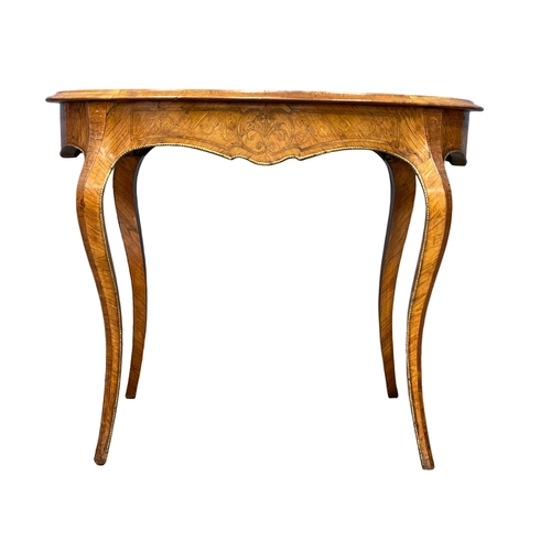 1096 - A mid 19th century French inlaid brass bound centre table. Circa 1850. 93x77x72.5cm