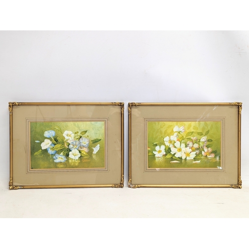 1115 - A pair of signed vintage prints. 42.5x31.5cm