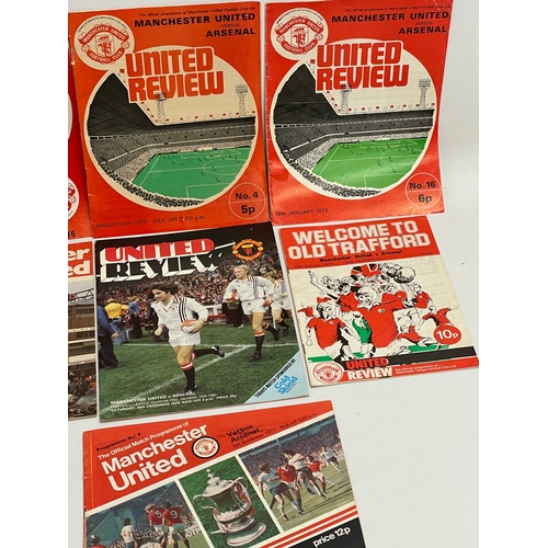 175 - A collection of vintage Manchester United ‘United Review’ football programmes. Including 5 United Re... 