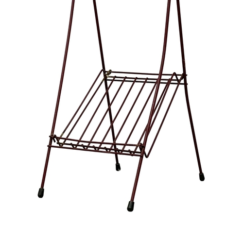 122 - A vintage valet stand. 44x43x110cm