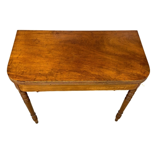 1696 - A George IV inlaid mahogany turnover tea table. Circa 1820. 87x45x74.5cm