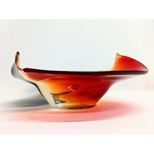 607 - A large vintage Murano Glass bowl. 39.5x32x14.5cm