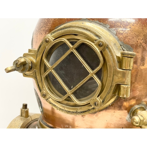 110 - A Morse Diving Equipment Co Inc brass and copper U.S. Navy Diving Helmet. Mark V. 36x47x56cm