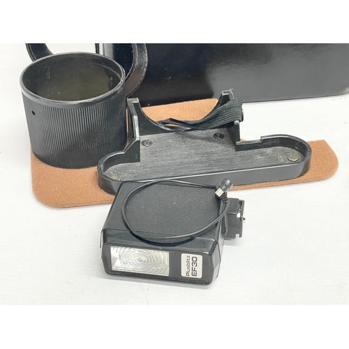 289 - An Asahi Pentax camera in case with accessories. Including a Asahi Pentax viewfinder in case, Pentax... 