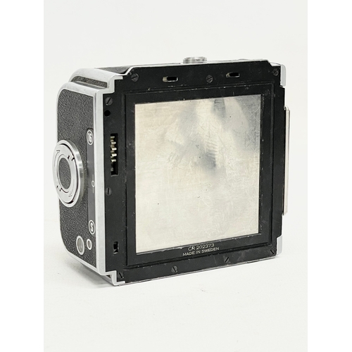 462 - A Hasselblad film magazine.