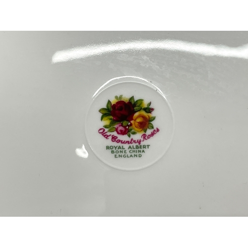 609 - 4 Royal Albert Old Country Roses dinner plates. 26cm