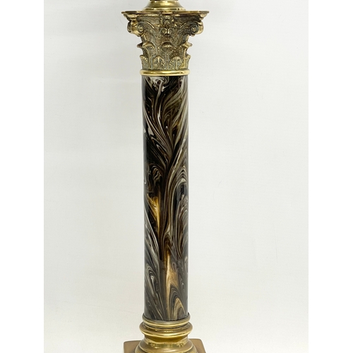 147 - A large good quality Victorian brass oil lamp with simulated marble column and Corinthian style pill... 