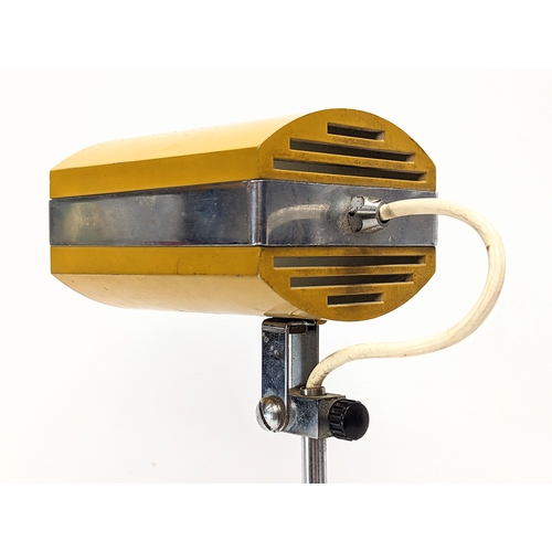 169 - A Mid Centiry Italian desk lamp, circa 1960s. 38.5cm