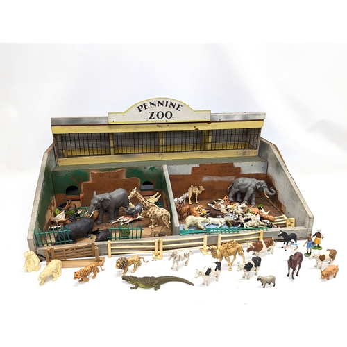 566 - A collection of mostly vintage Britains Ltd farm animals, zoo animals, etc with Zoo model set. Set m... 