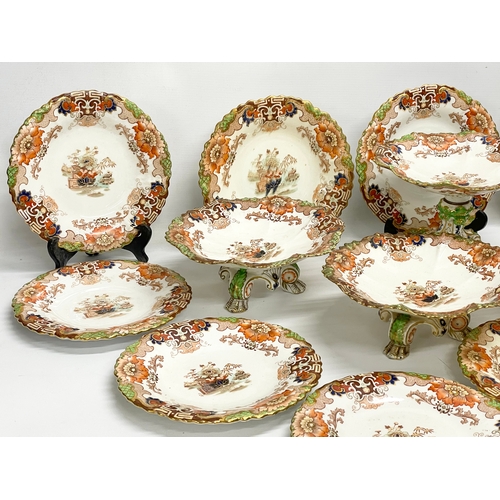 627 - 17 pieces of late 19th century porcelain dinnerware by Samuel Radford. Circa 1891-1913. 5 comports a... 