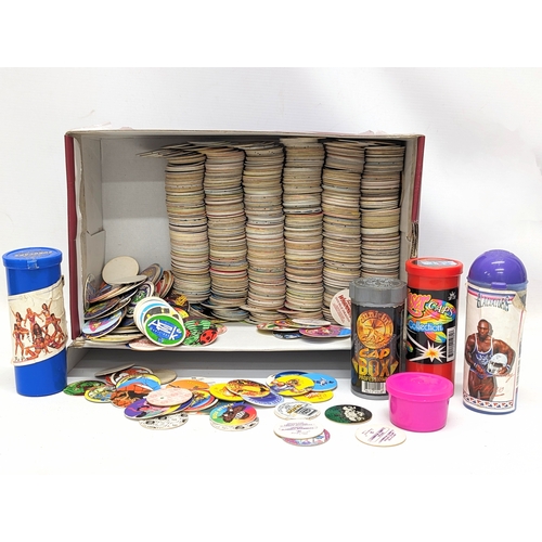 570 - A collection of vintage Pogs