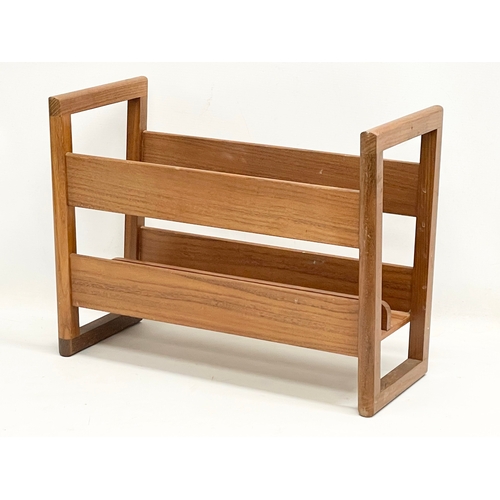 391 - A Mid Century teak magazine rack. 45x20x34cm