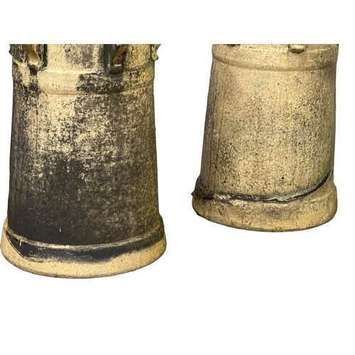 179 - A set of 3 large Victorian chimney pots. 35x58.5cm