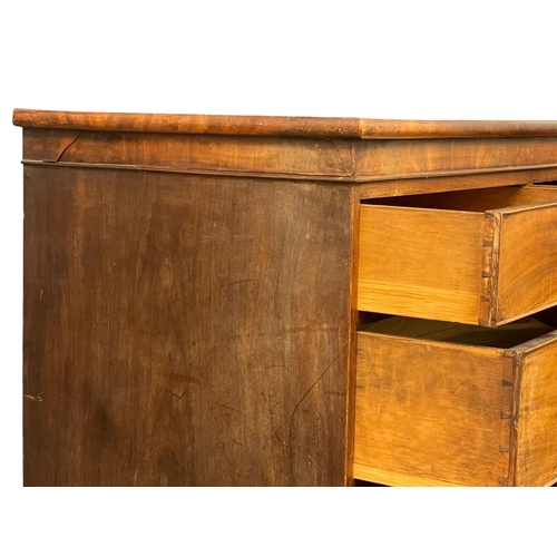 245 - A good quality early Victorian oak lined mahogany chest of drawers. Circa 1840. 110x52x109cm.