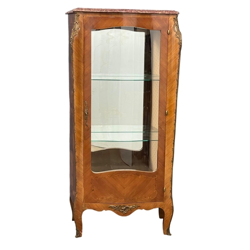 1617 - An 18th century style French marble top Vitrine with brass ormolu mounts. 73x44x156cm