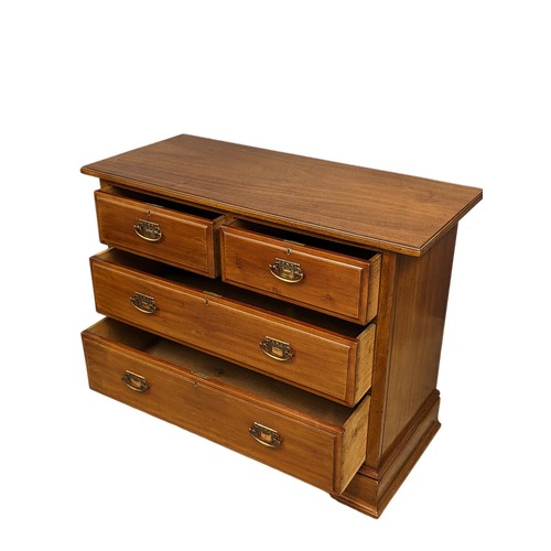 1621 - A large Edwardian walnut chest of drawers, 115cm x 49cm x 68cm