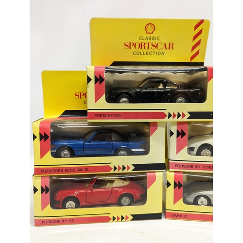 261 - A quantity of Classic Sportscar Collection models by Shell in boxes.