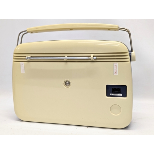 A Bush Radio TR82/B, 1950s style. 34x27.5cm