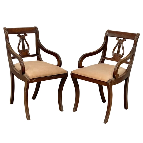 251 - A set of 6 Regency style mahogany dining chairs.