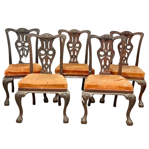 253 - A set of 5 good quality early 20th century Chippendale Revival mahogany dining chairs. Circa 1900-19... 