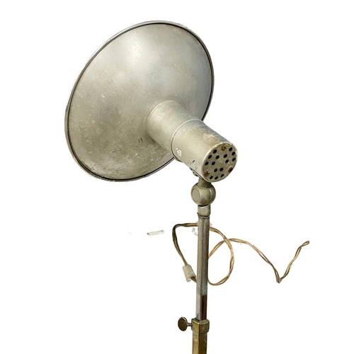 62 - A 1930’s brass and chrome telescopic spotlight floor lamp. Fully open 202cm. Closed 132cm