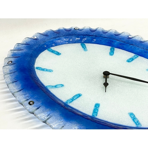 21 - A vintage Lavorazione A Mano Arte Murano glass wall clock. 33x44cm.